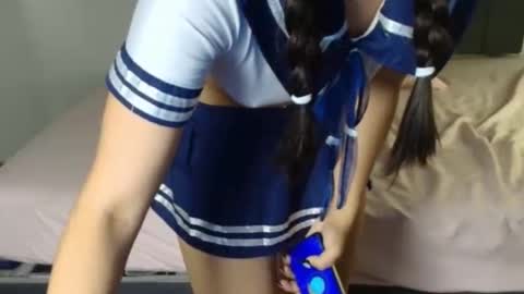 Snapshot of chanelsexyy chatting on 04.18.26 Viviana 3 online show from 04.18.26