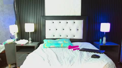 channel_hs online show from 10.02.25