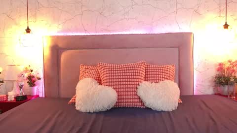 Channelangeless online show from 11.04.25