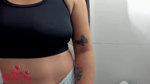 Snapshot of channelfox__ chatting on 02.17.25 Channelfox online show from 02.17.25