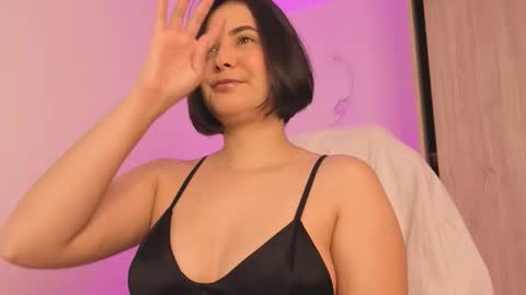 Snapshot of chanonv chatting on 10.29.25 Alice online show from 10.29.25