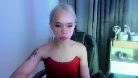 chantal_fuck online show from 12.14.25