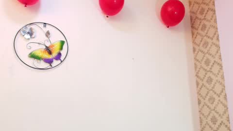 Snapshot of chantal_taylor_ chatting on 09.11.25 Raquel online show from 09.11.25