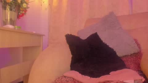 Chantall online show from 12.06.24