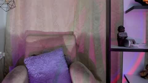 Chantall online show from 02.08.25