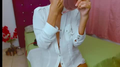 chantal sweety  and horny latina for u online show from 01.25.25