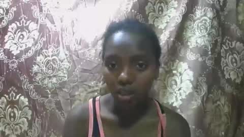 Snapshot of chanteuse655720 chatting on 04.16.26 chanteuse655720 online show from 04.16.26