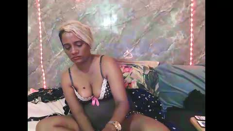 Zaria Vixen online show from 10.10.25