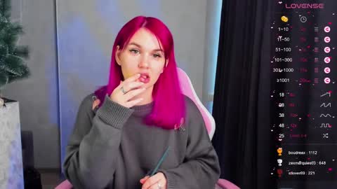 Suzanna Snow online show from 12.09.24