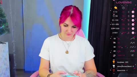 Suzanna Snow online show from 12.24.24