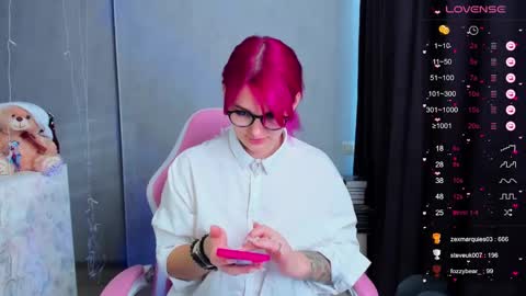 Suzanna Snow online show from 01.09.25