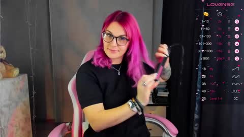 Suzanna Snow online show from 01.19.25