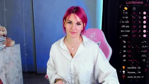 Suzanna Snow online show from 01.28.25