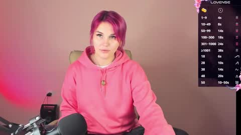 Suzanna Snow online show from 10.20.25