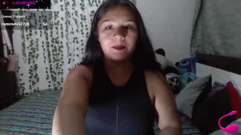 charis_bellota online show from 12.25.24