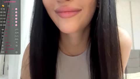 Snapshot of charissemacauley chatting on 02.01.26 Valentina online show from 02.01.26