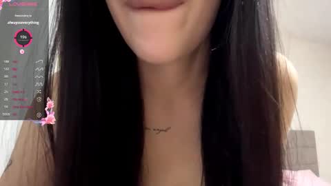 Snapshot of charissemacauley chatting on 02.11.26 Valentina online show from 02.11.26