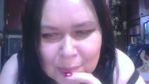 Snapshot of charleekendall chatting on 02.16.26 CharleeKendall online show from 02.16.26