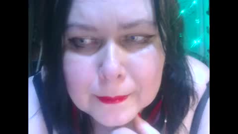 Snapshot of charleekendall chatting on 02.22.26 CharleeKendall online show from 02.22.26