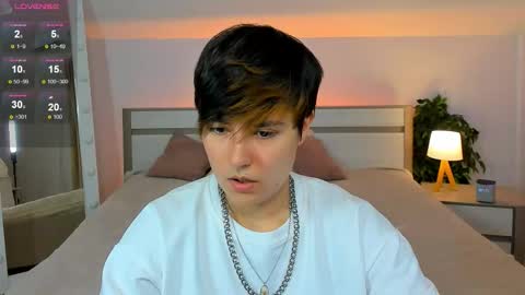 Charliee online show from 09.13.25