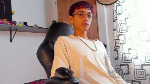 Charles Russo online show from 12.10.24