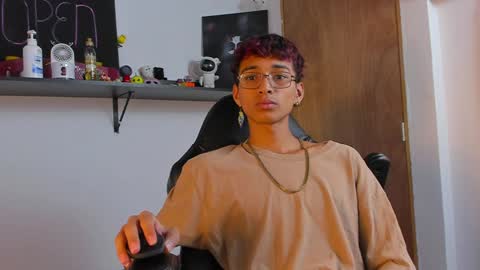 Charles Russo online show from 12.11.24