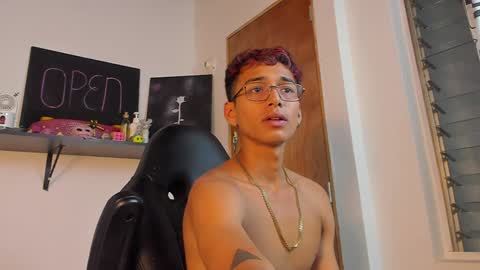 Charles Russo online show from 12.28.24