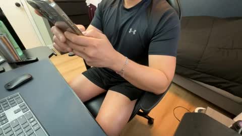 charliekkw online show from 04.23.26