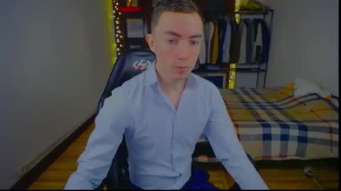 carlos reyes online show from 02.12.26