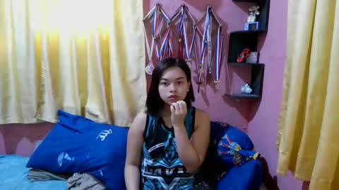 Sweetieeche online show from 04.09.26