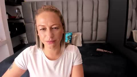 Charlot milf online show from 11.27.25