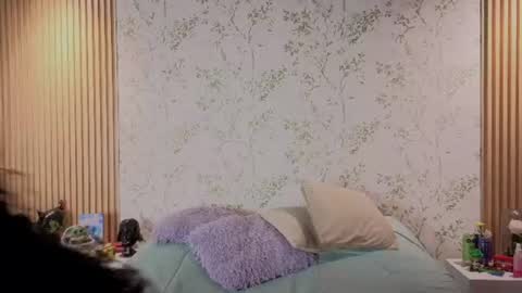 Snapshot of charlote__miller chatting on 07.02.26 You honey online show from 07.02.26