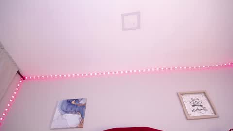 charlotte1_ls online show from 02.01.25