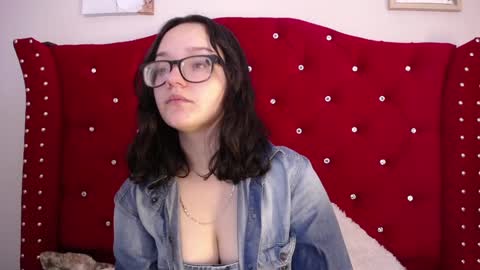 charlotte1_ls online show from 02.07.25