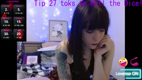 Charlotte online show from 03.31.26