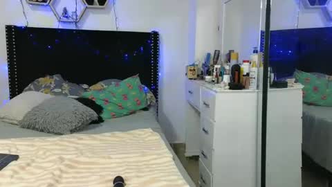 charlotte_027 online show from 04.07.26