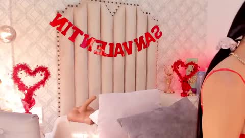   Charlotte  online show from 02.14.25