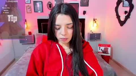 Snapshot of charlotte__benett chatting on 07.14.26 Charlotte online show from 07.14.26
