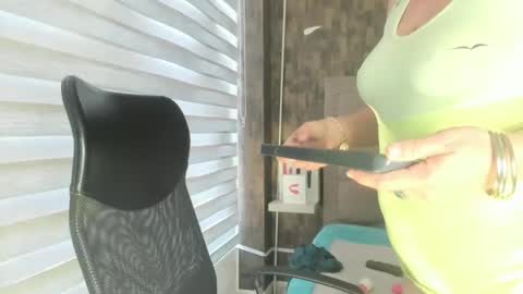 charlotte online show from 01.10.25