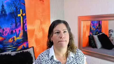 charlotte online show from 10.09.25