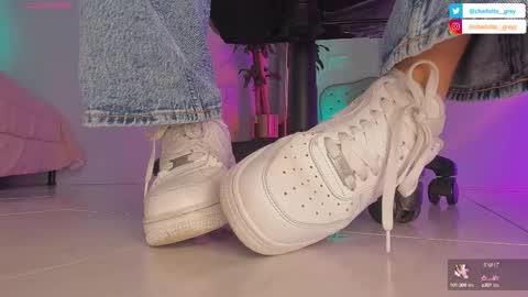 Snapshot of charlotte__grey chatting on 09.20.25 charlotte  grey online show from 09.20.25