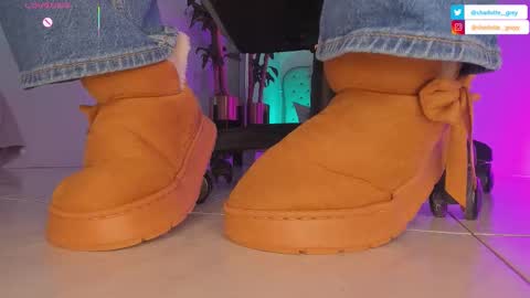 Snapshot of charlotte__grey chatting on 09.26.25 charlotte  grey online show from 09.26.25