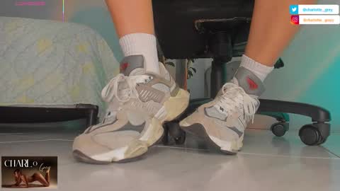 Snapshot of charlotte__grey chatting on 10.23.25 charlotte  grey online show from 10.23.25