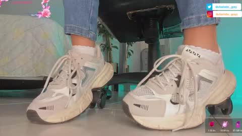 Snapshot of charlotte__grey chatting on 10.25.25 charlotte  grey online show from 10.25.25