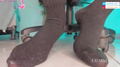 Snapshot of charlotte__grey chatting on 10.30.25 charlotte  grey online show from 10.30.25