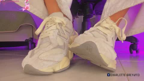 charlotte  grey online show from 03.04.26