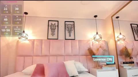 Daniela online show from 11.28.25