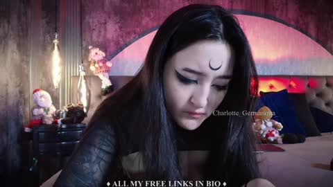 Charlotte online show from 12.23.24