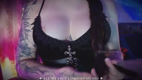 Charlotte online show from 09.22.25