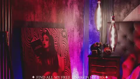 Charlotte online show from 04.04.26